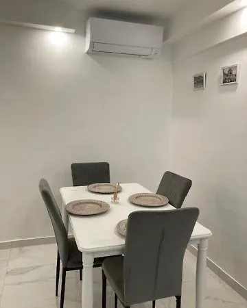 L'escale Chic Gare Saint Charles Apartment