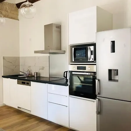 Apartment 60m2 Au Coeur Du Vieux Port *