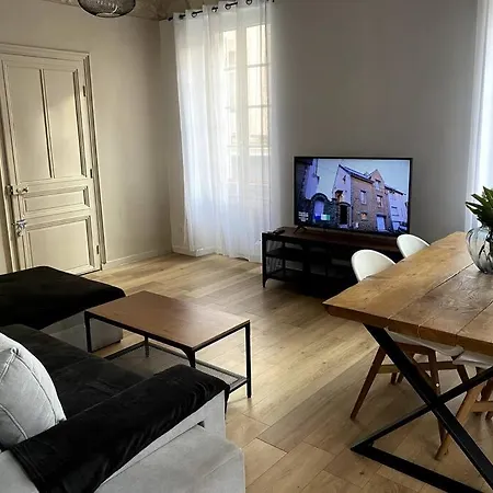 Apartment 60m2 Au Coeur Du Vieux Port *