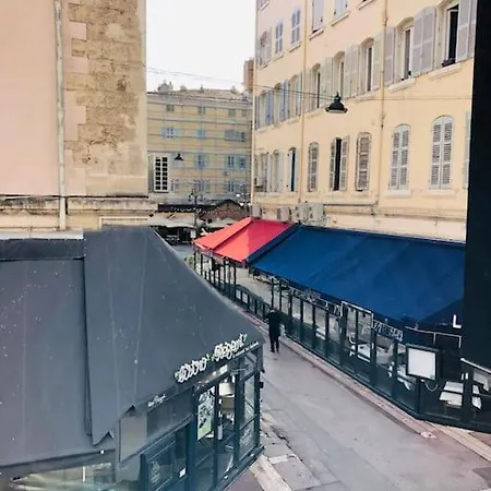 Apartment 60m2 Au Coeur Du Vieux Port *