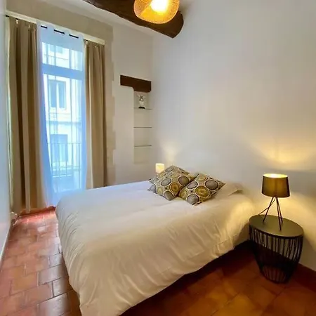 Apartment Centre Ville, Vieux Port 65m2 Marseille