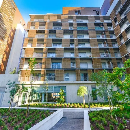 Apartment De *