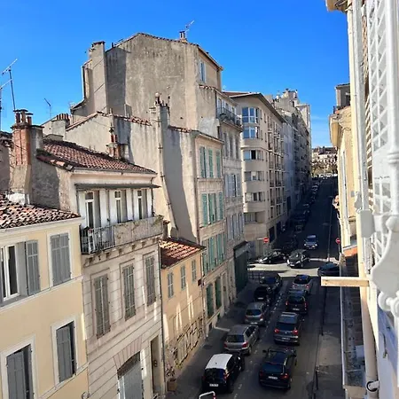 Apartment Cosy Flat In The Heart Of