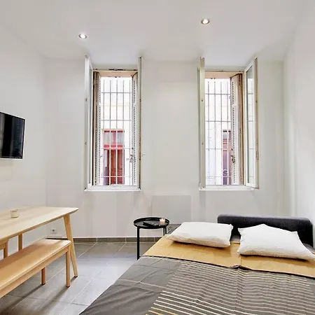 Flc-panier- Old Port 500m - T3- 2 Bedrooms -maxi 6 Guests Apartment *