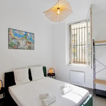 Apartment Flc-panier- Old Port 500m - T3- 2 Bedrooms -maxi 6 Guests