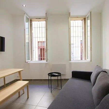 Apartment Flc-panier- Old Port 500m - T3- 2 Bedrooms -maxi 6 Guests