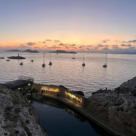 Sur La Corniche Kennedy Face A La Apartment Marseille