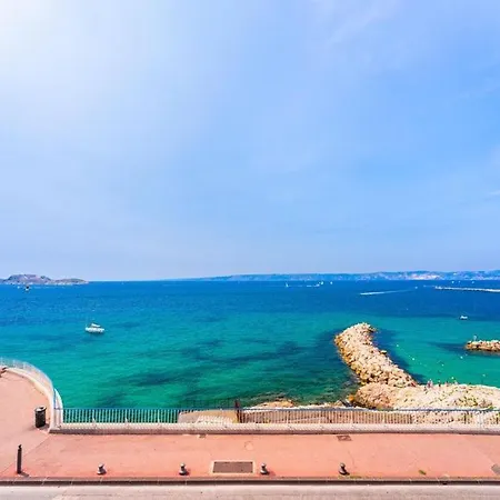 Sur La Corniche Kennedy Face A La Apartment *