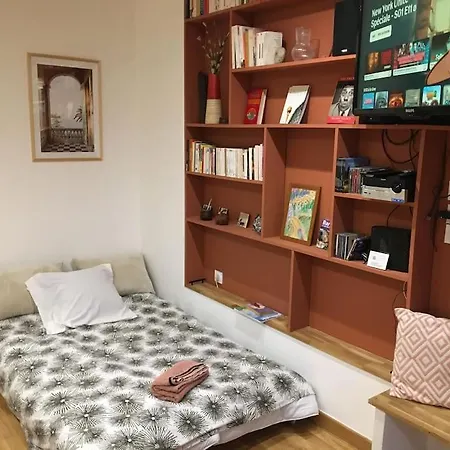 Flc - Catalans 300m -old Port- Hyper Center- 2 Bedrooms Apartment *