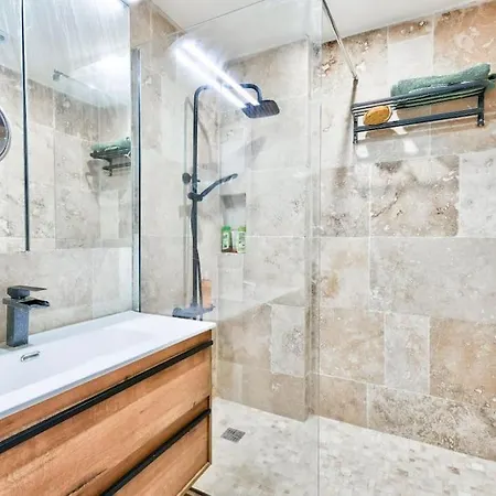 Flc - Catalans 300m -old Port- Hyper Center- 2 Bedrooms Apartment Marseille
