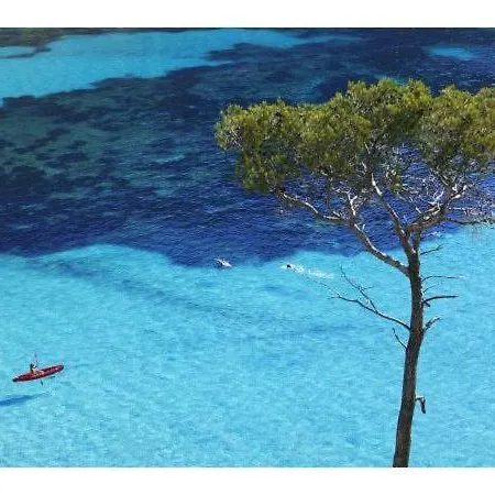 La Petite Calanque