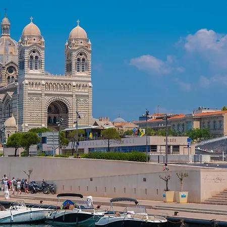 Building La Canebiere ,vieux Port Apartment Marseille
