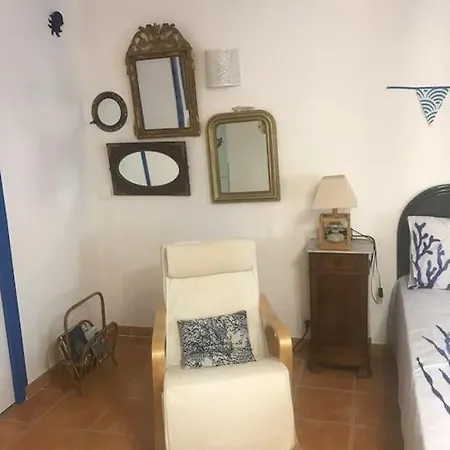 Independant Avec Piscine Et Terrasse Holiday home Marseille