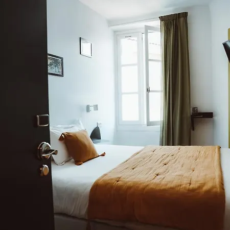 Saint Louis - Vieux Port Hotel 3*