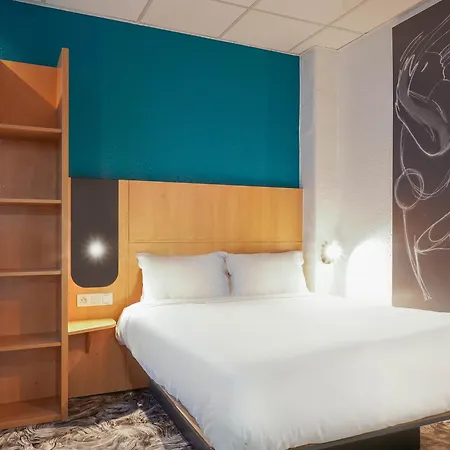 Centre Vieux Port Hotel 3*
