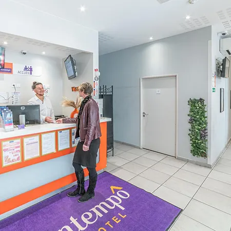 Montempô Apparthôtel Centre Euromed