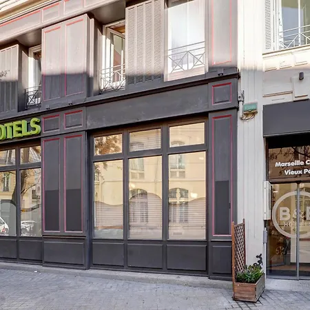 Centre Vieux Port Hotel 3*