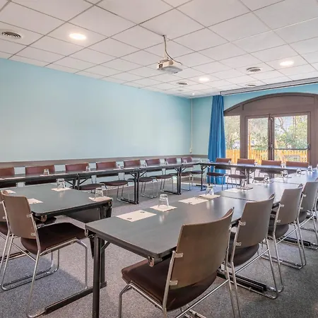 Hotell La Valentine Porte D'aubagne 3*