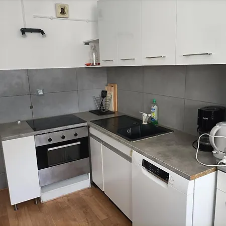 Vue Et Montagne Dans Parc Du Roy D'espagne, Up To 7 People Apartamento