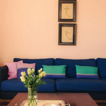 La Petite Maison Oda ve Kahvaltı Marsilya