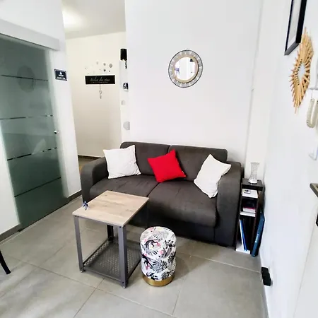 Apartment Coin Nuit, Entre Et Centre Marseille