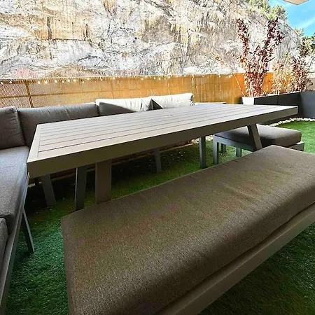 De Standing, Notre Dame De La Garde Apartment