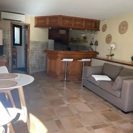Les Ormeaux Yourhosthelper Appartement *