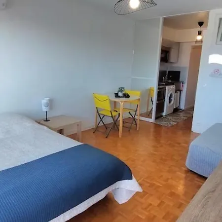 Apartment Le Coeur Du 8eme Marseille