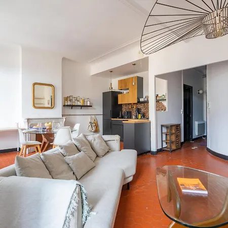 De Charme Au Coeur De La Plaine By Weekome Apartment Marseille