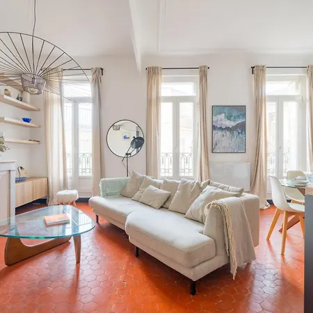 De Charme Au Coeur De La Plaine By Weekome Apartment Marseille