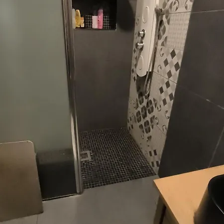 Loft 100 M2 4 Eme Avec Jacuzzi *