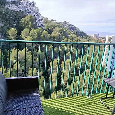 Vue Et Montagne Dans Parc Du Roy D'espagne, Up To 7 People Apartamento