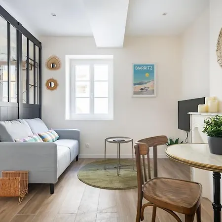 Apartment Type 2 - Cosy Opera