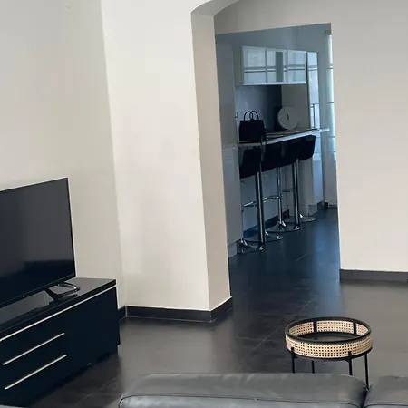 Apartment Grand Pour 6 Personnes Prado Parking