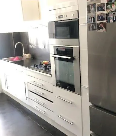 Grand Pour 6 Personnes Prado Parking Apartment Marseille