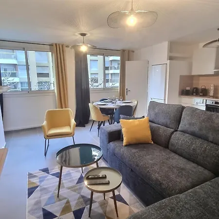T3 72m2 Renove Vieux Port Apartment *