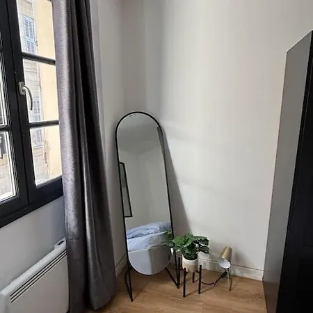 Apartment Lumineux De 40m2 A 300m Du Vieux Port