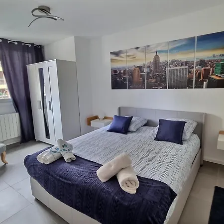 Apartment T3 72m2 Renove Vieux Port
