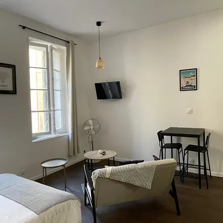 Apartment Au Coeur Du Camas Marseille