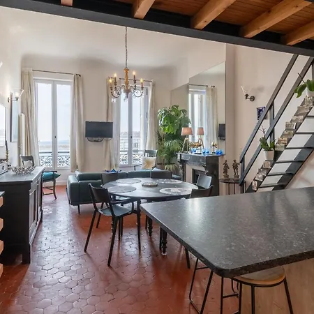 A 50m Et Face A La Mer, Proche Vieux Port -4 A 5 Pers - Classe 4 Etoiles - 80m2