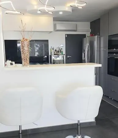 Fabuleuse -7 -14 Pers Avec Grande Piscine 2 Jacuzzis Villa *
