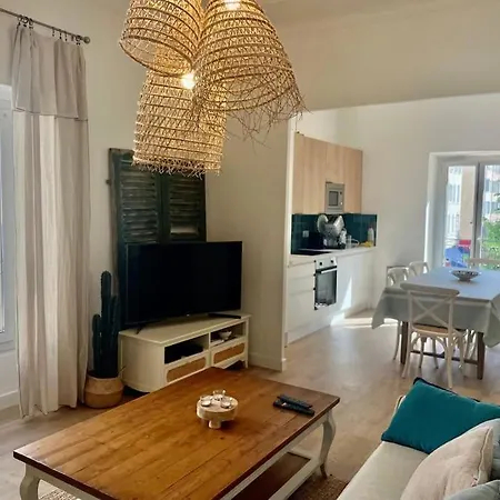 Design Flat On The Old Port-marseille Apartment
