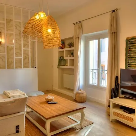 Apartment Design Flat On The Old Port-marseille Marseille