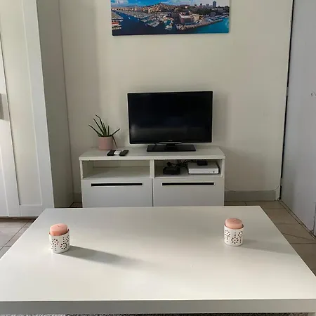 Centre Avec Climatisation Et Balcon Marseille