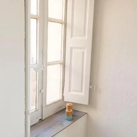 Holiday home Maison De Roucas Blanc