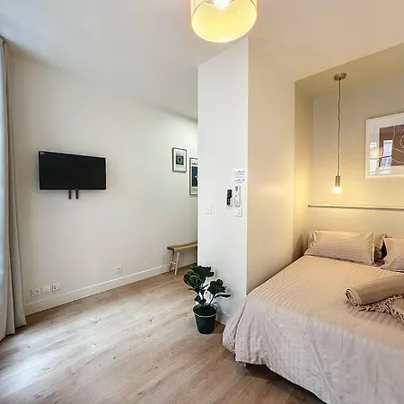 Apartment Elegant - Hyper Centre & Climatisation - Les Freres De La Loc' *