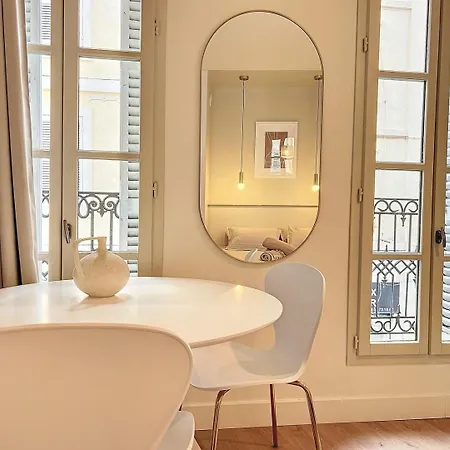 Apartment Elegant - Hyper Centre & Climatisation - Les Freres De La Loc' *