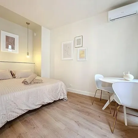 Appartement Elegant - Hyper Centre & Climatisation - Les Freres De La Loc' *