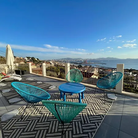 Superbe Terrasse Avec Vue Panoramique Sur La Apartment