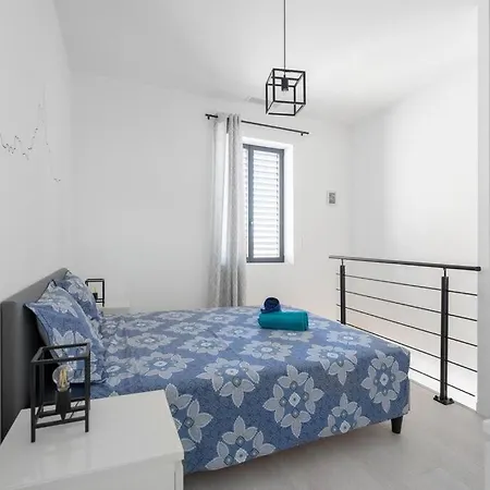 Holiday home Maison Avec Jardin 